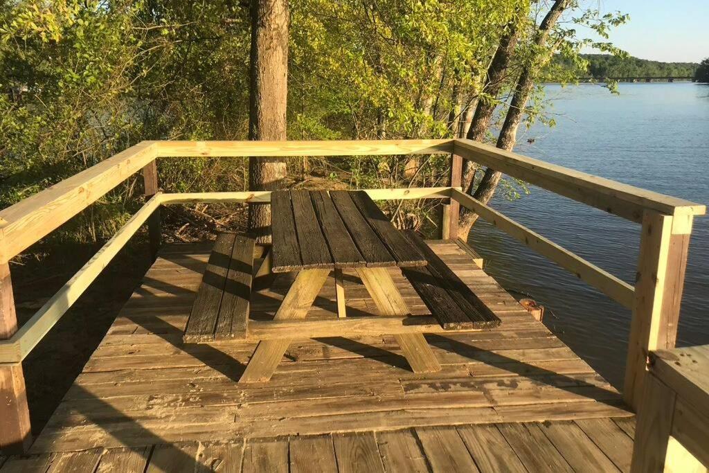 Belmont Nc Riverfront 2-bedroom Garden Holiday home