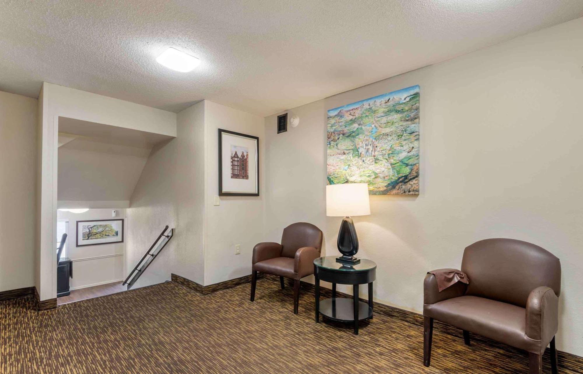 Extended America Select - - Tyvola Rd - Executive Park