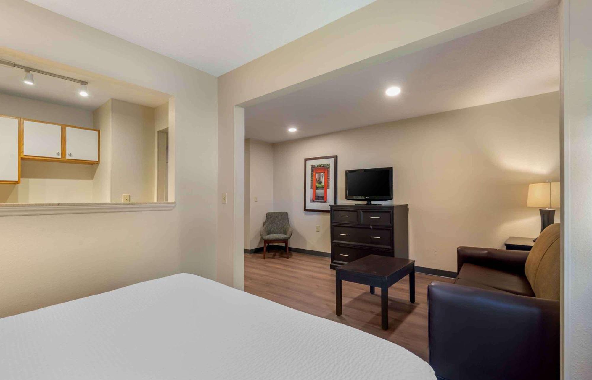 Extended America Select - - Tyvola Rd - Executive Park 2* Charlotte