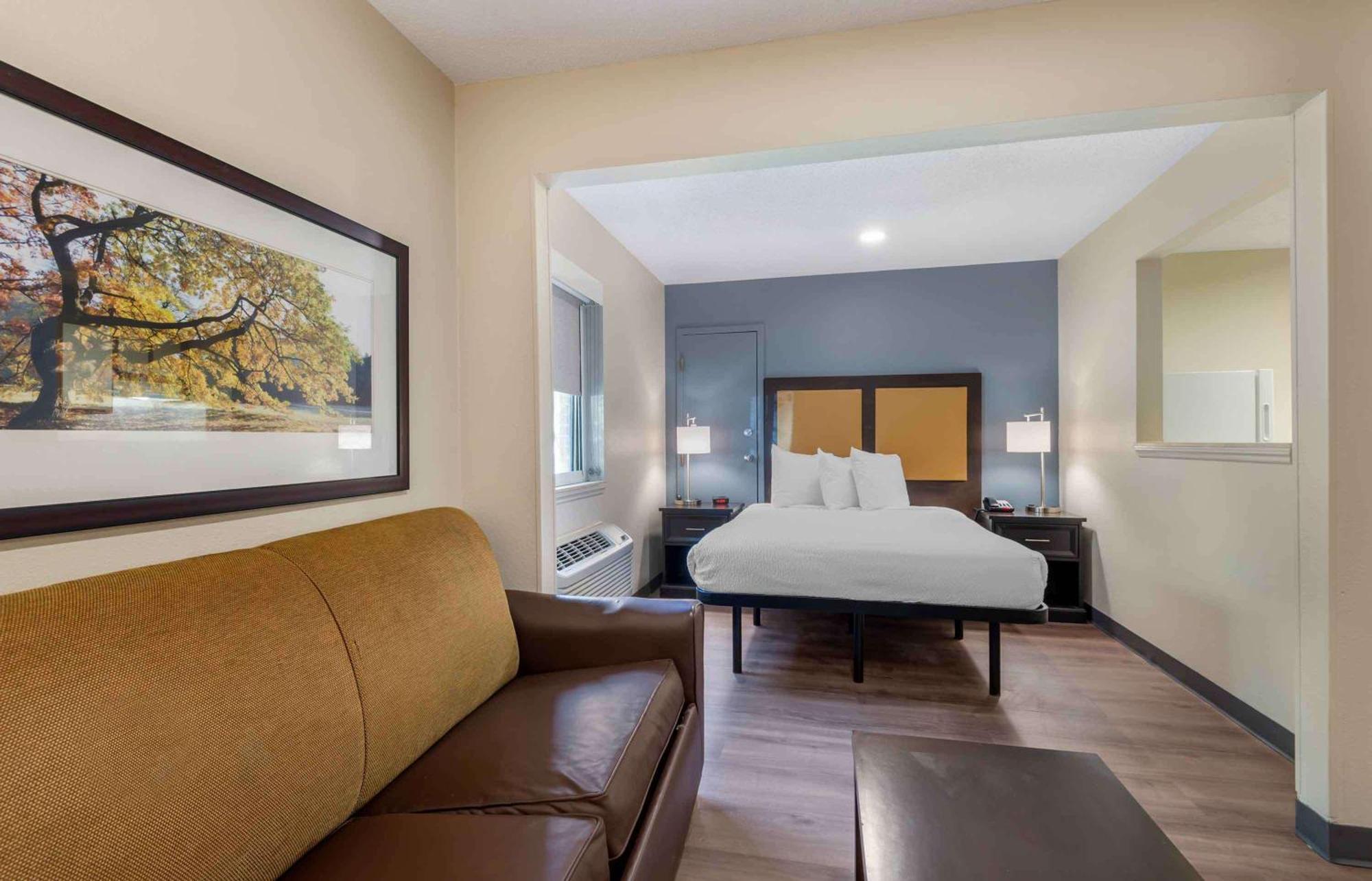 Extended America Select - - Tyvola Rd - Executive Park 2*