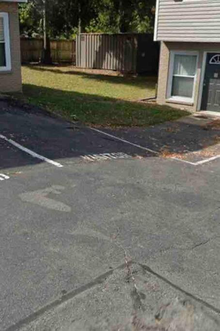 Good Vibe In The Heart Of Plaza/midwood Area * Charlotte