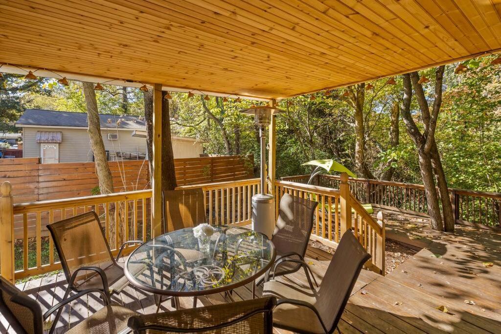 Luxury Retreat In *