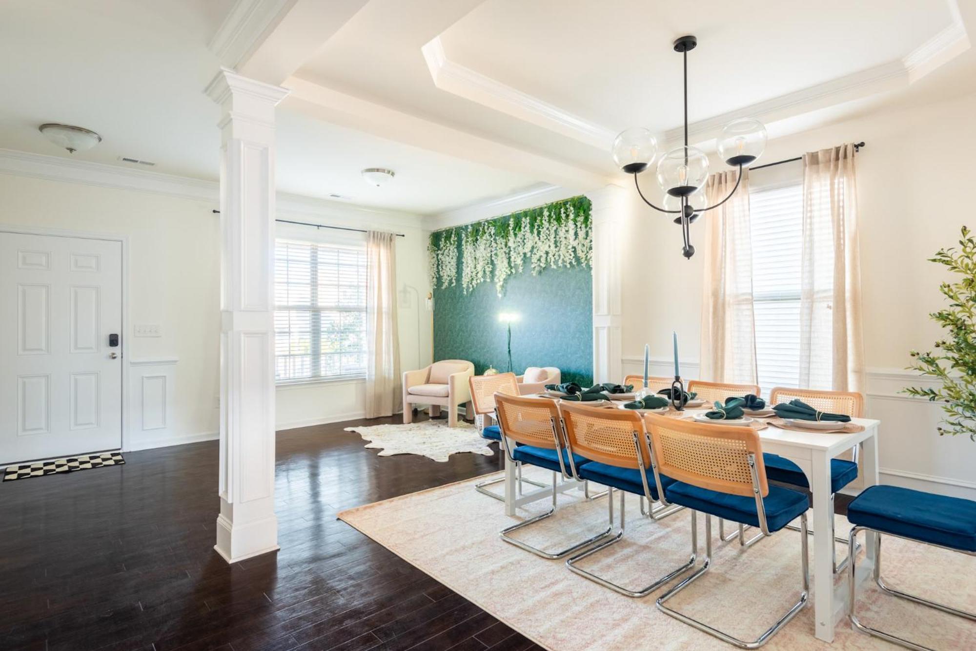 Near Clt Airport - 4bd - Backyard - Balcony * Charlotte