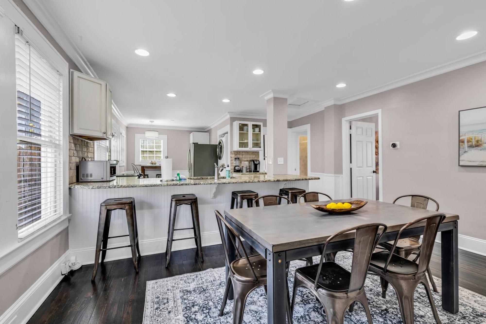 Bright And Modern Close To Everything