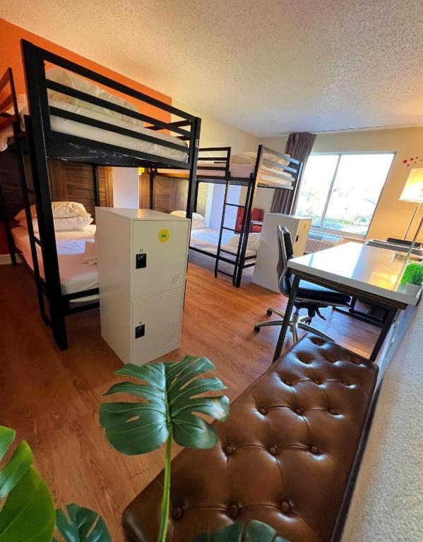 Bposhtels *
