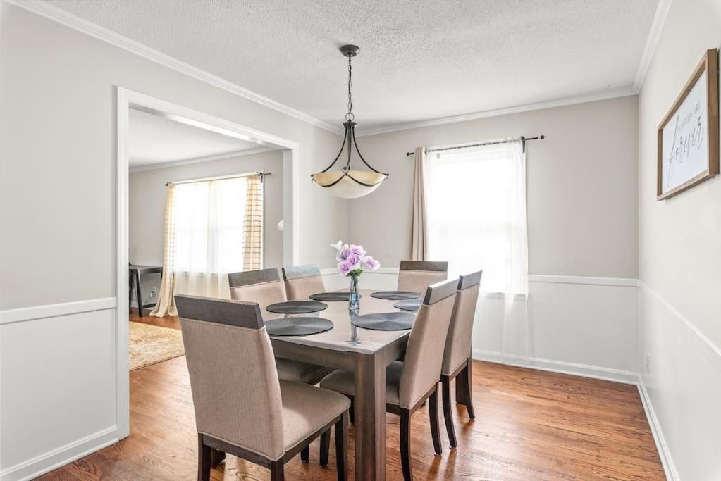 Charming, Cozy Close To Uptown, Airport & Whitewater Center Charlotte