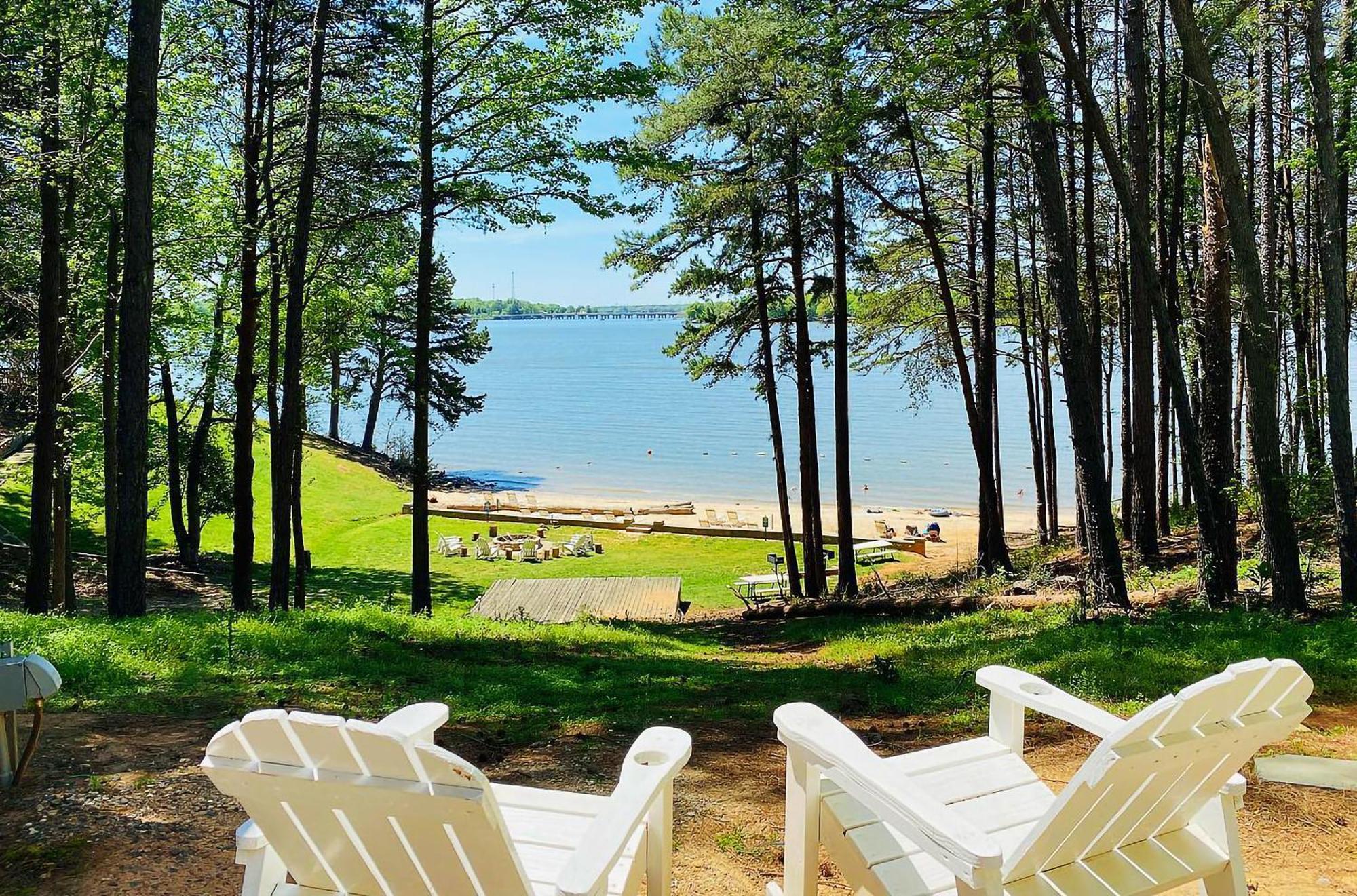 Long Cove Resort And Marina