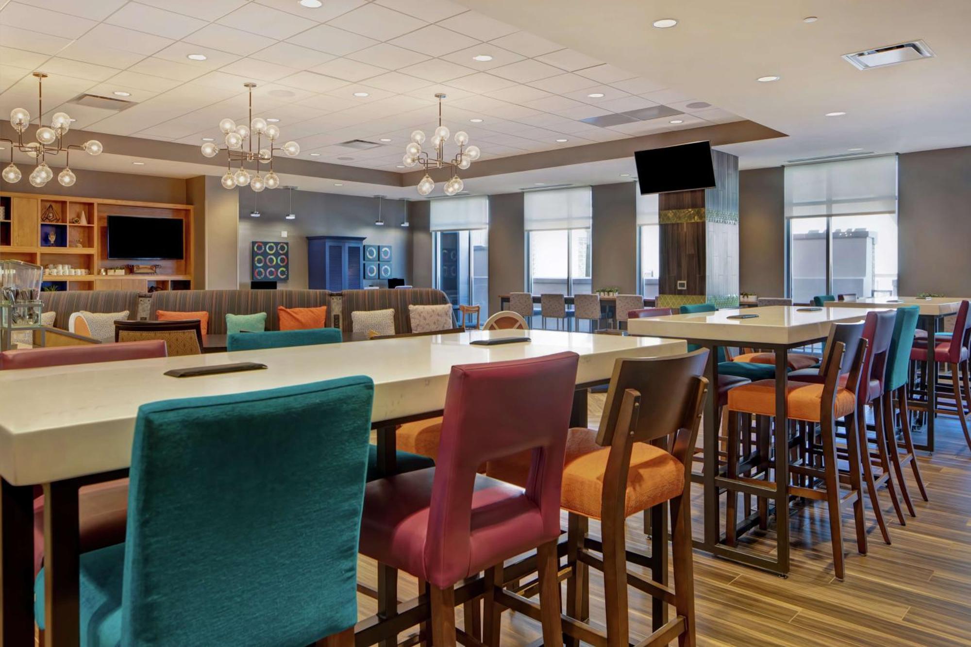 Home2 By Hilton Uptown Charlotte
