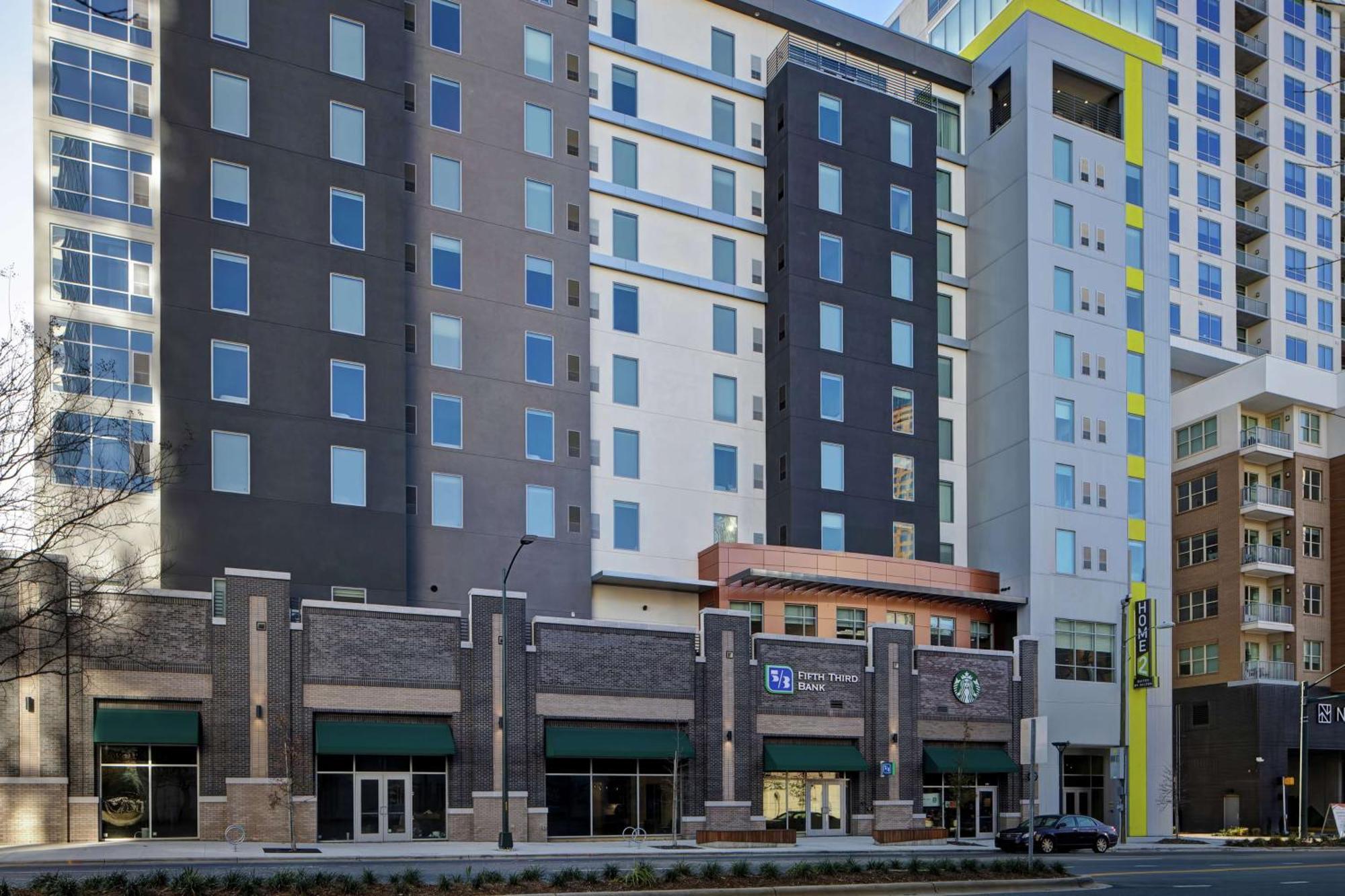 Hotel Home2 By Hilton Uptown 3*