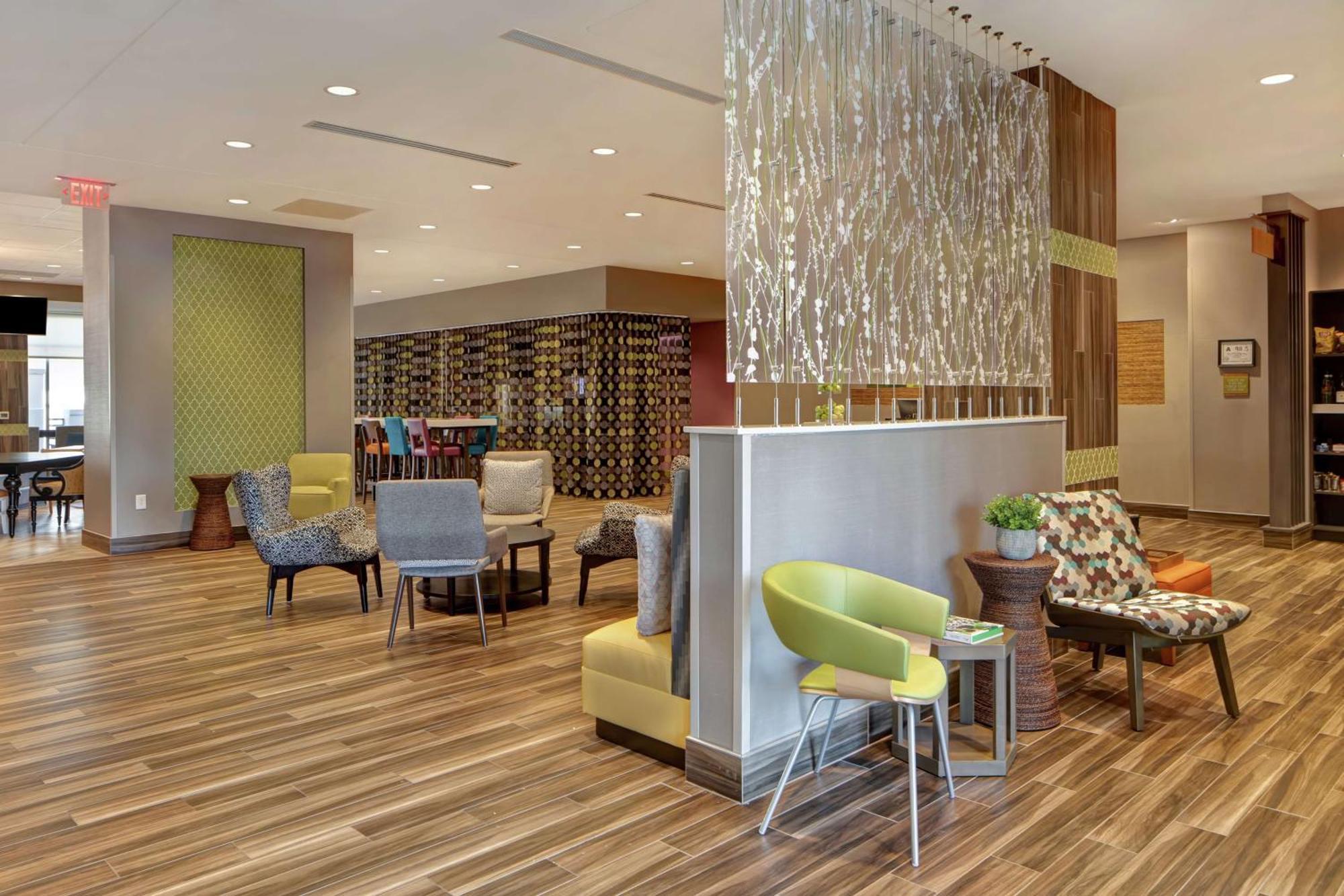 Hotel Home2 By Hilton Uptown