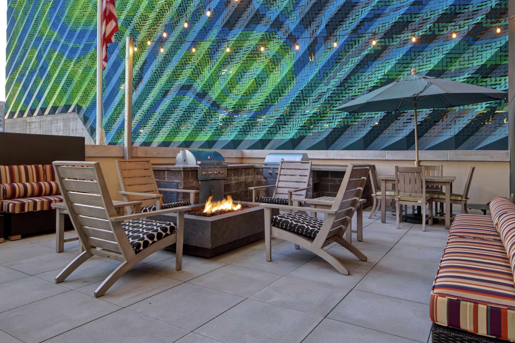 Hotel Home2 By Hilton Uptown Charlotte