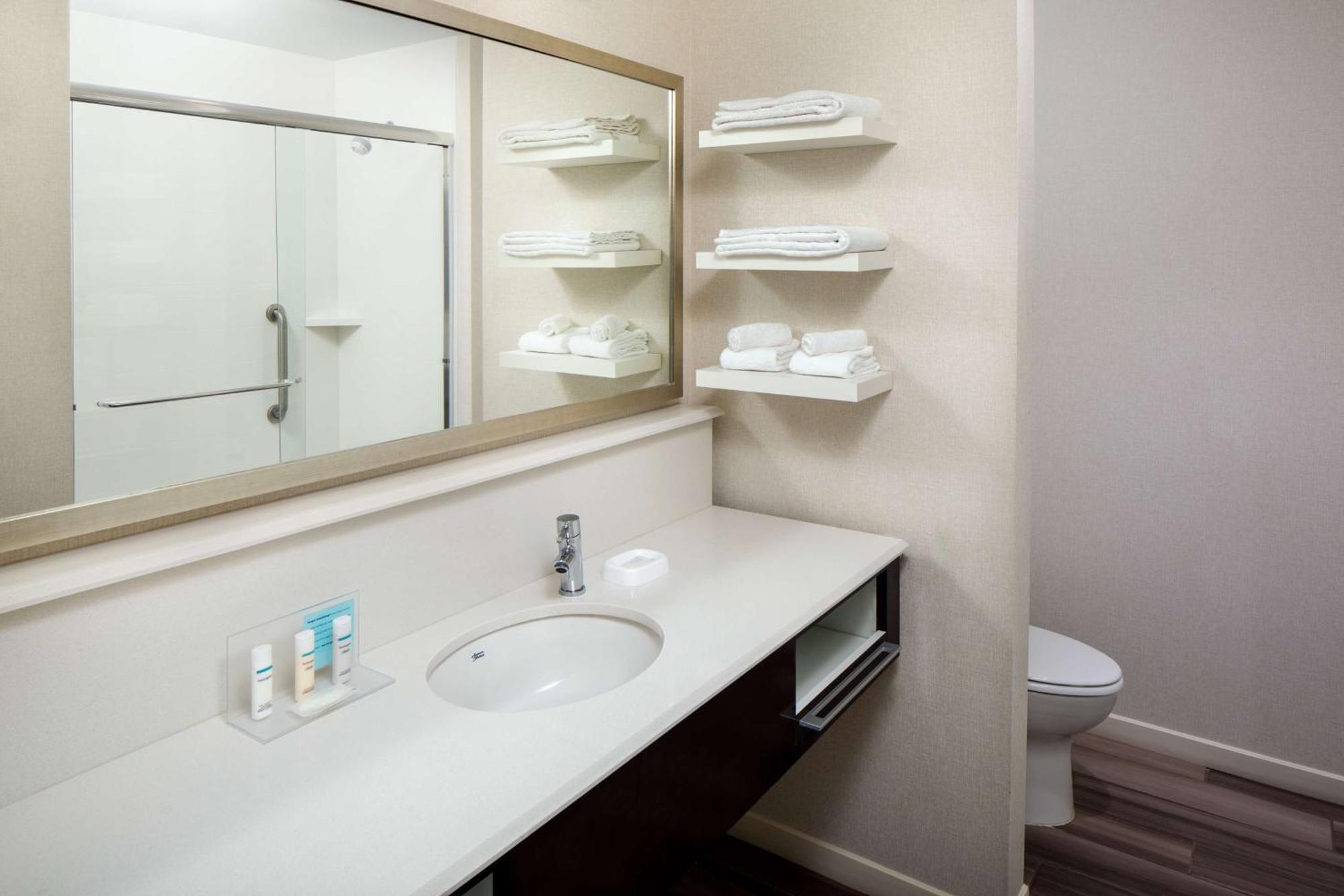 Hotel Hampton & Charlotte/ballantyne, Nc