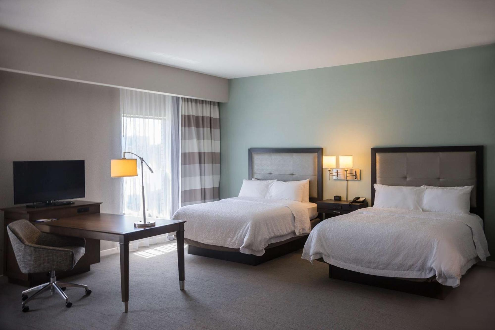 Hotel Hampton & Charlotte/ballantyne, Nc 3*