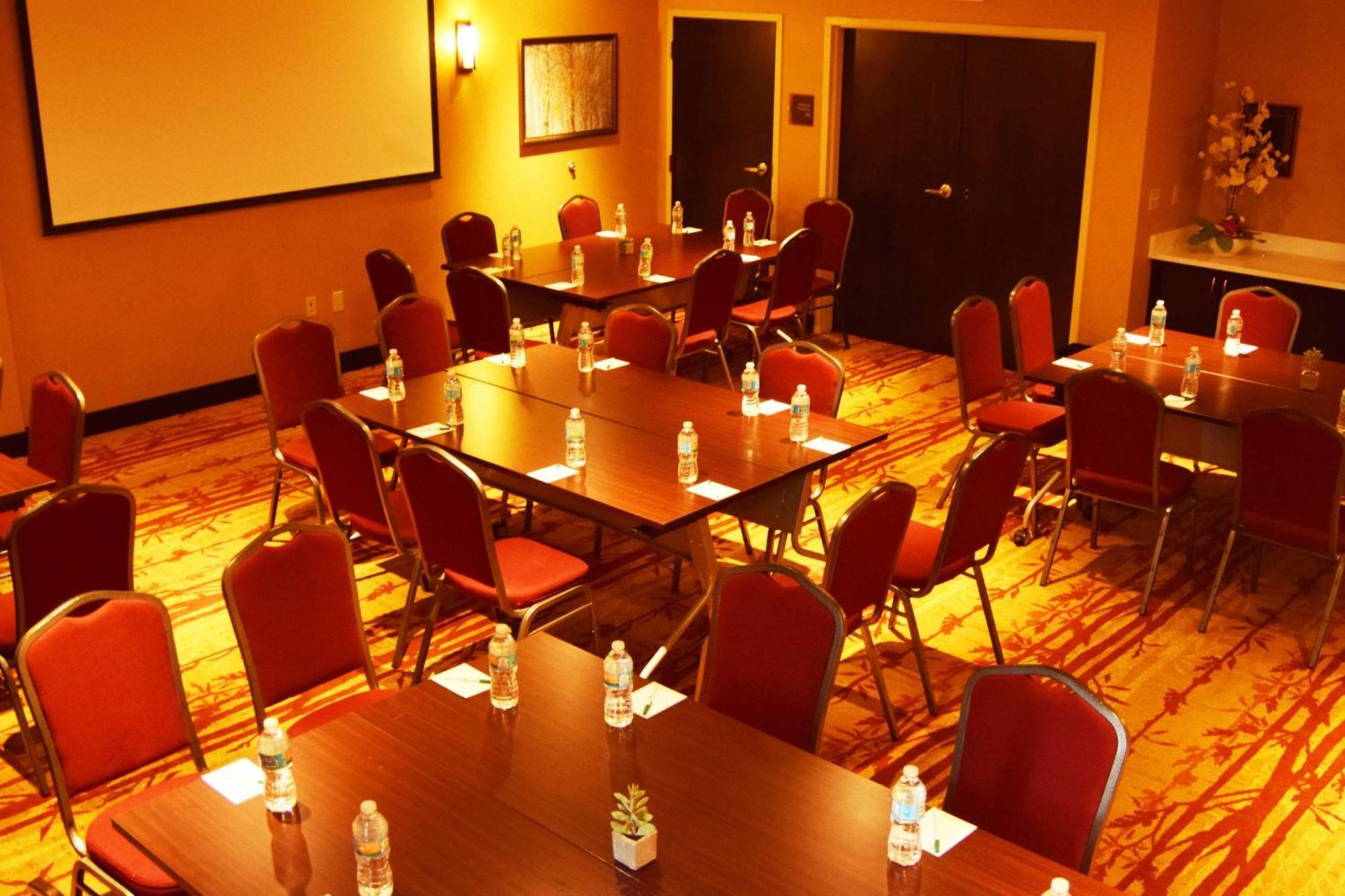 Homewood By Hilton Ballantyne, Nc Hotel 3*