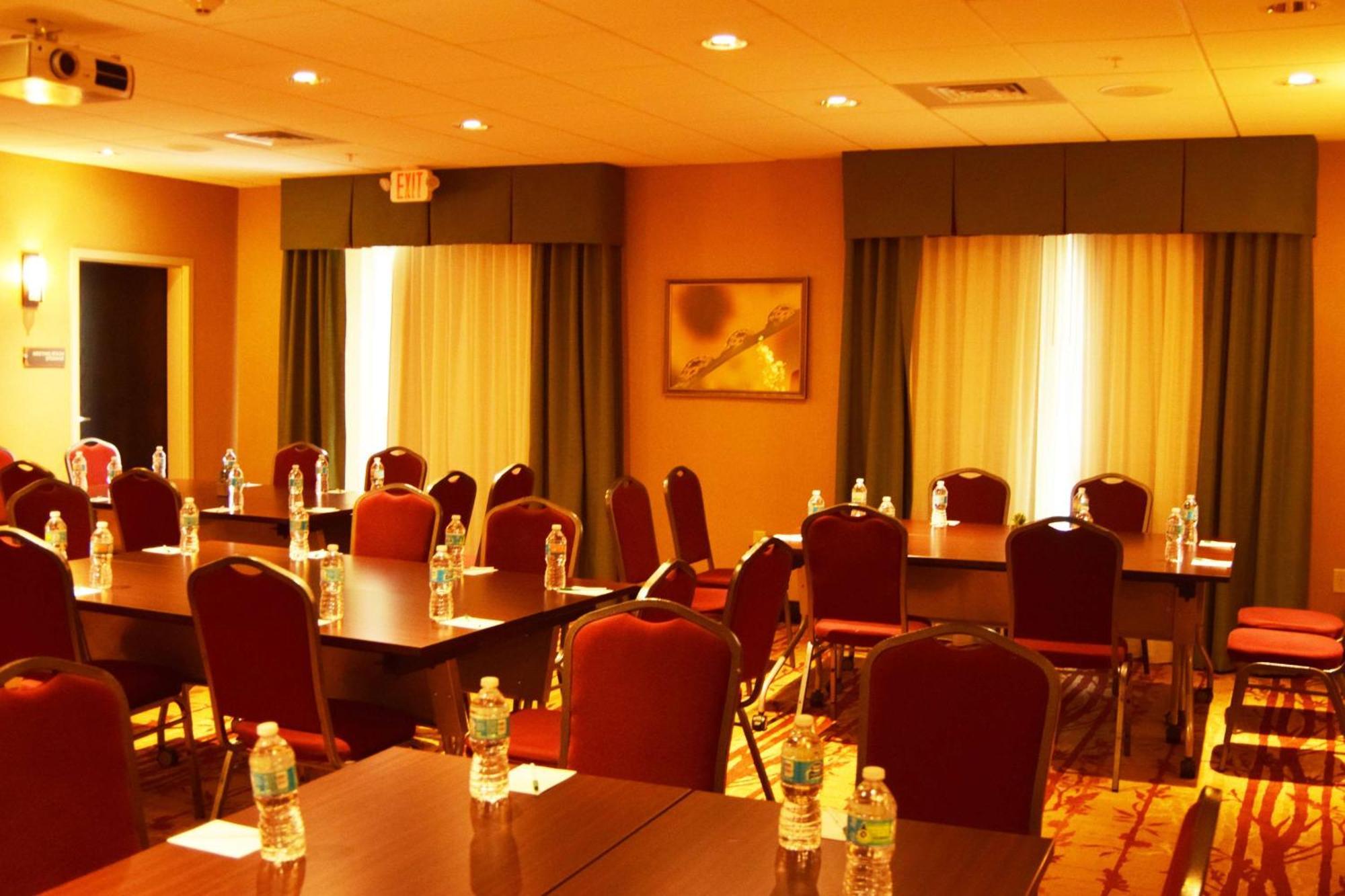 Hotel Homewood By Hilton Ballantyne, Nc