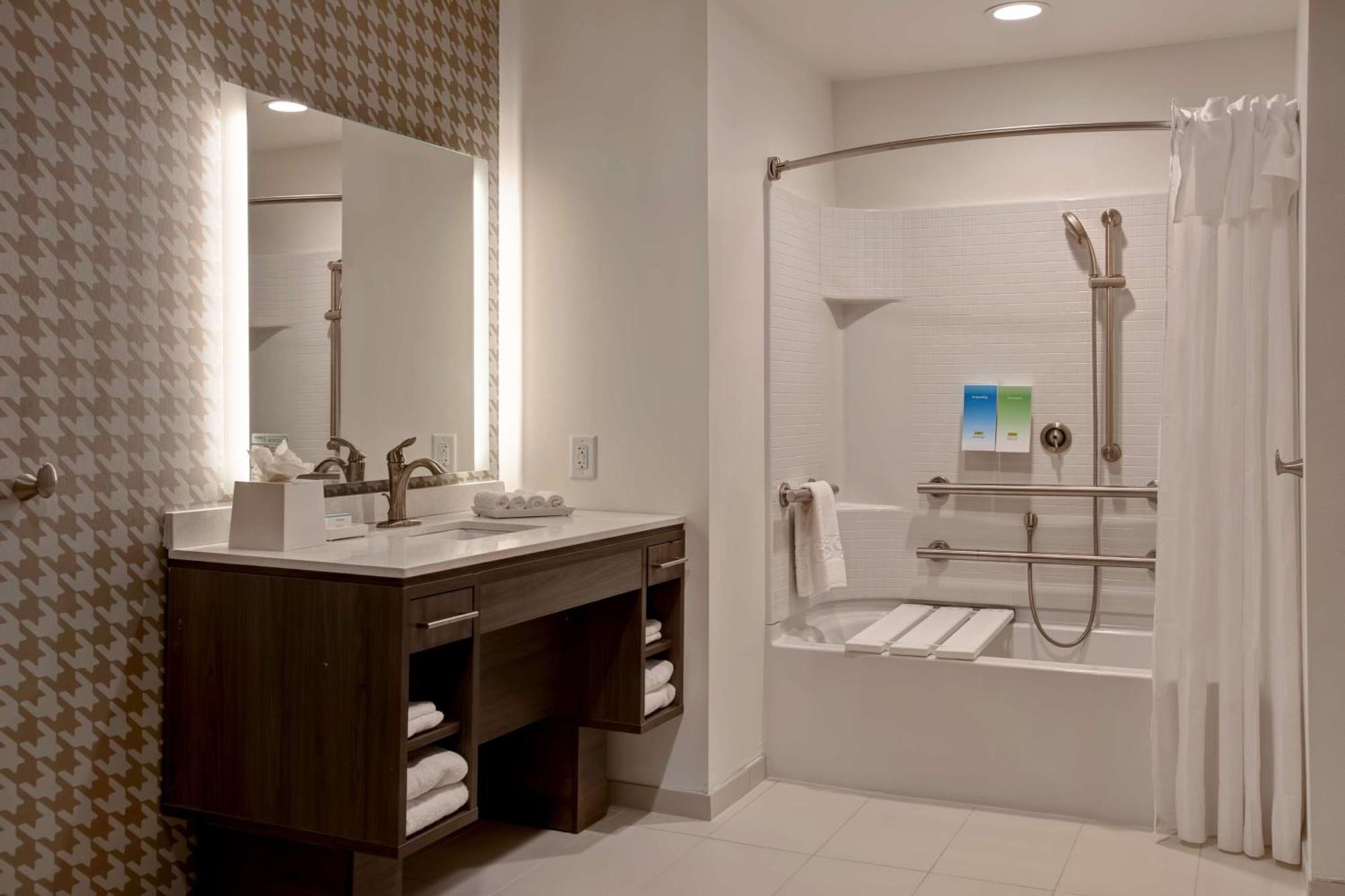 Home2 By Hilton Northlake 3* Charlotte