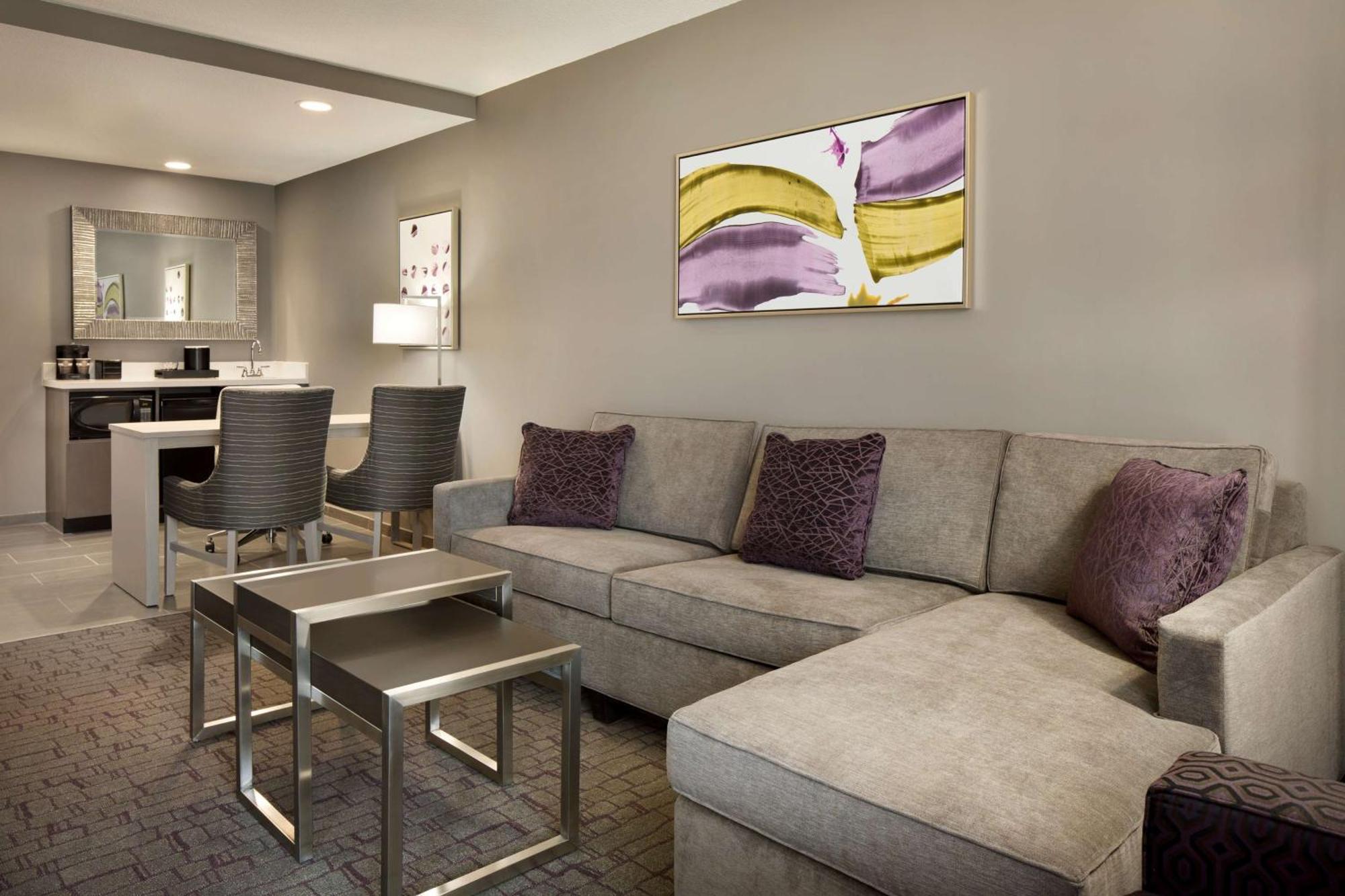 Embassy By Hilton Uptown Charlotte
