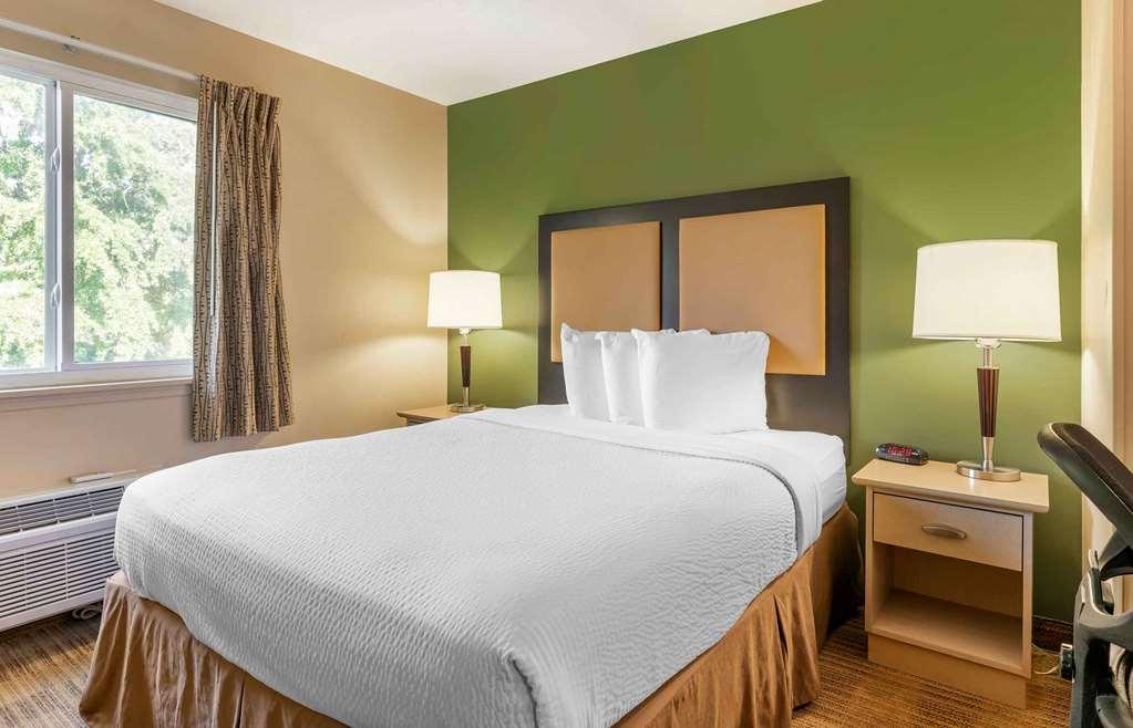 Extended America Select - - Tyvola Rd - Executive Park Hotel Charlotte