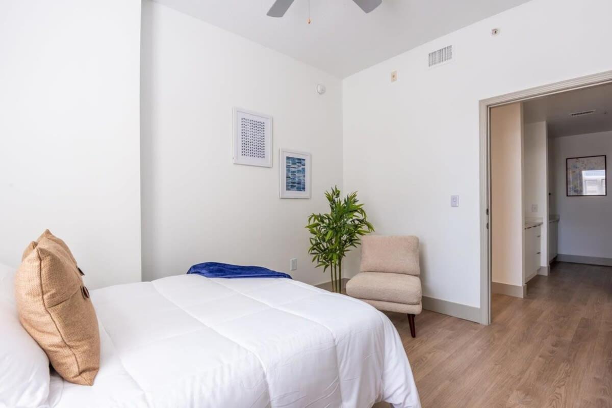 Apartment 3br Premium Downtown With Office & Gym Charlotte