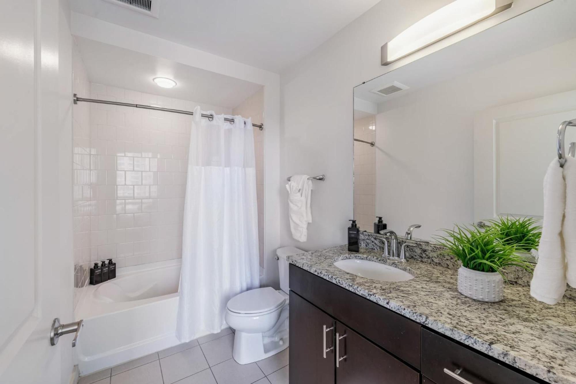 Luxurious Uptown Apartments In Charlotte North Carolina Apartment Charlotte