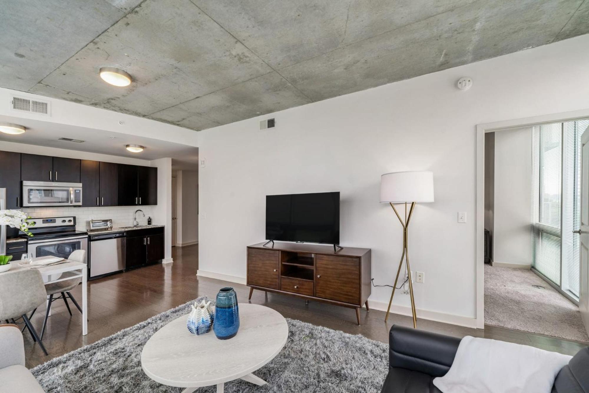 Luxurious Uptown Apartments In Charlotte North Carolina Charlotte