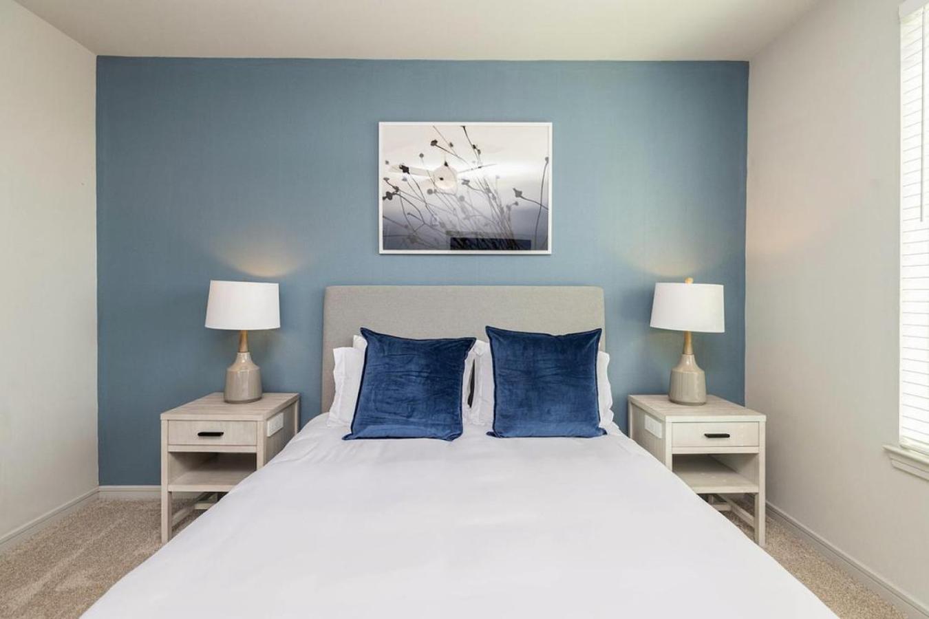 Landing At The Henry - 1 Bedroom In Northwest *