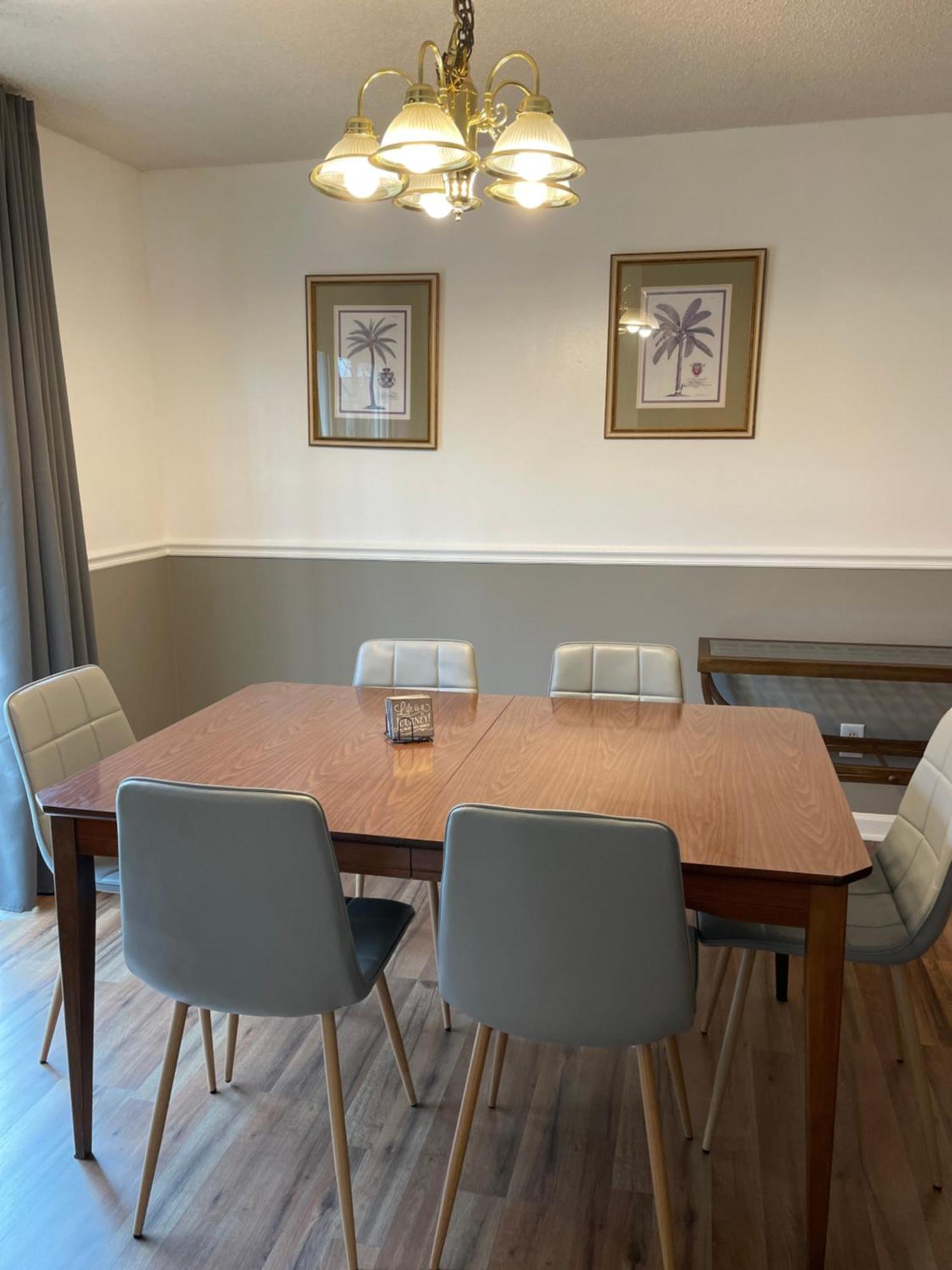Haven - Uptown/airport Corridor Holiday home *