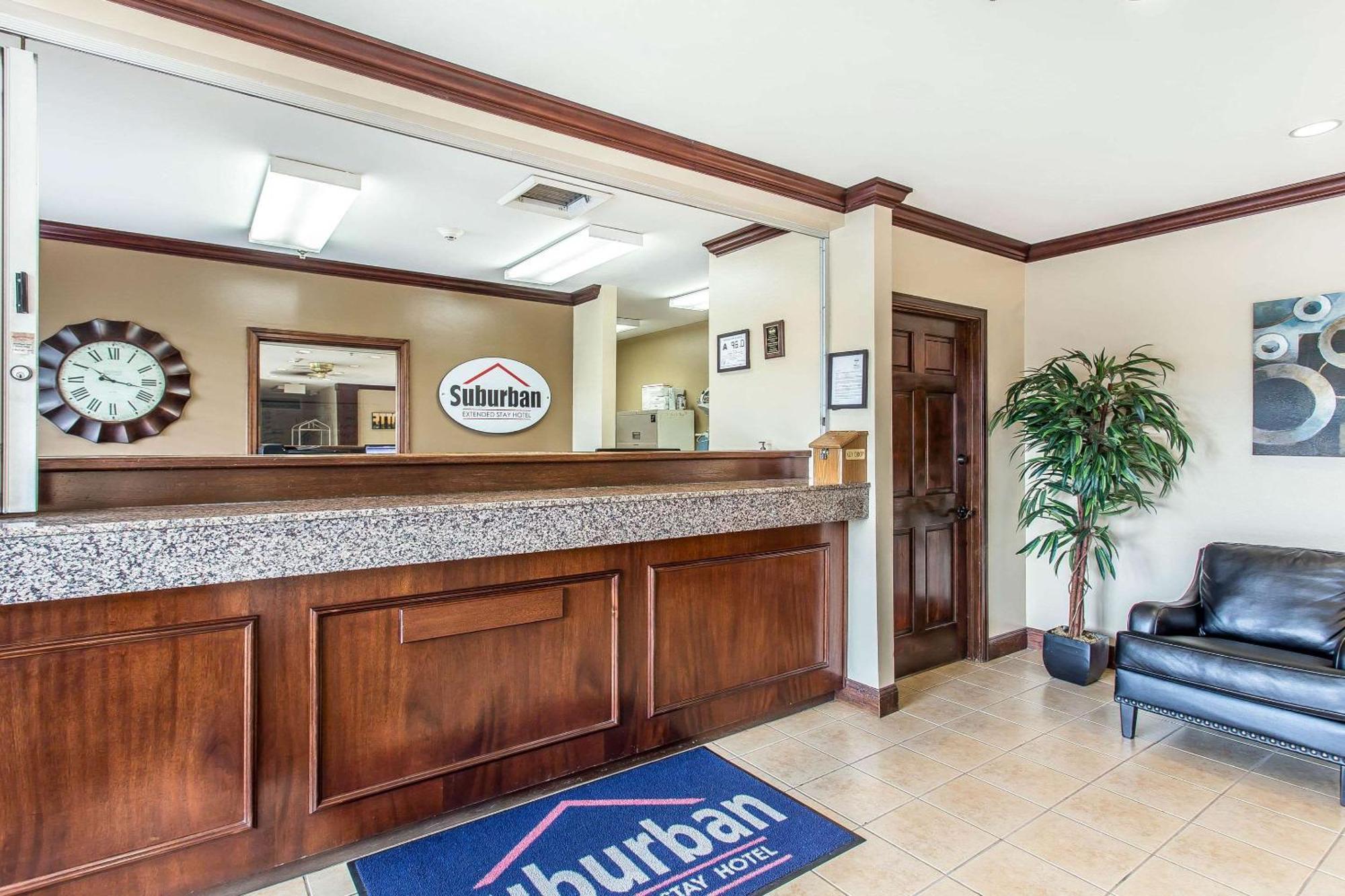 Suburban Near Of North Carolina-charlotte Hotel