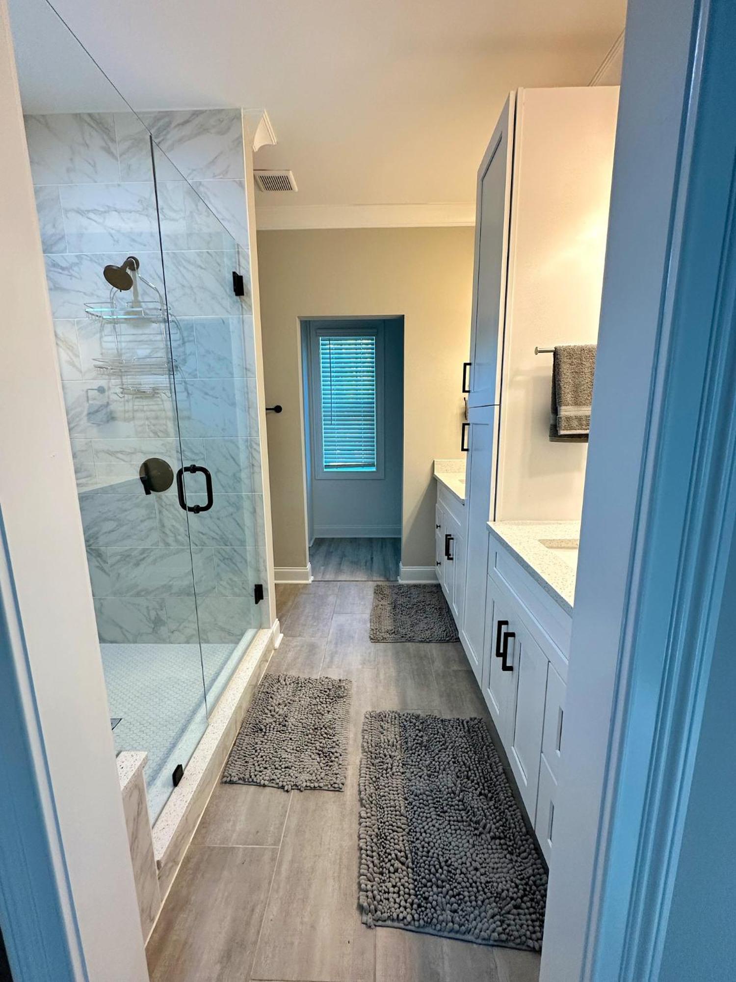 New Charming 3bd Townhome With Wifi - 9 Min To Uptown Holiday home *