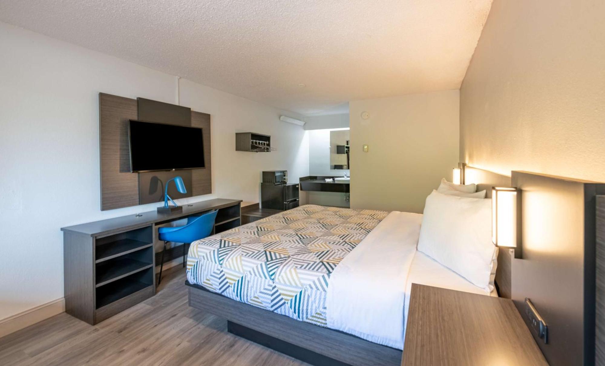 6-charlotte, Nc - Coliseum Hotel