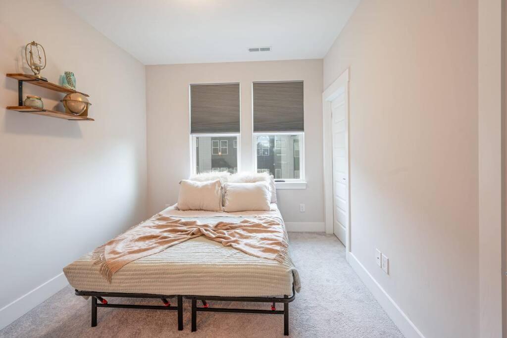 The Sente, New Home, Two Miles To Downtown * Charlotte