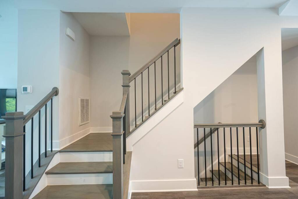 The Sente, New Home, Two Miles To Downtown Charlotte