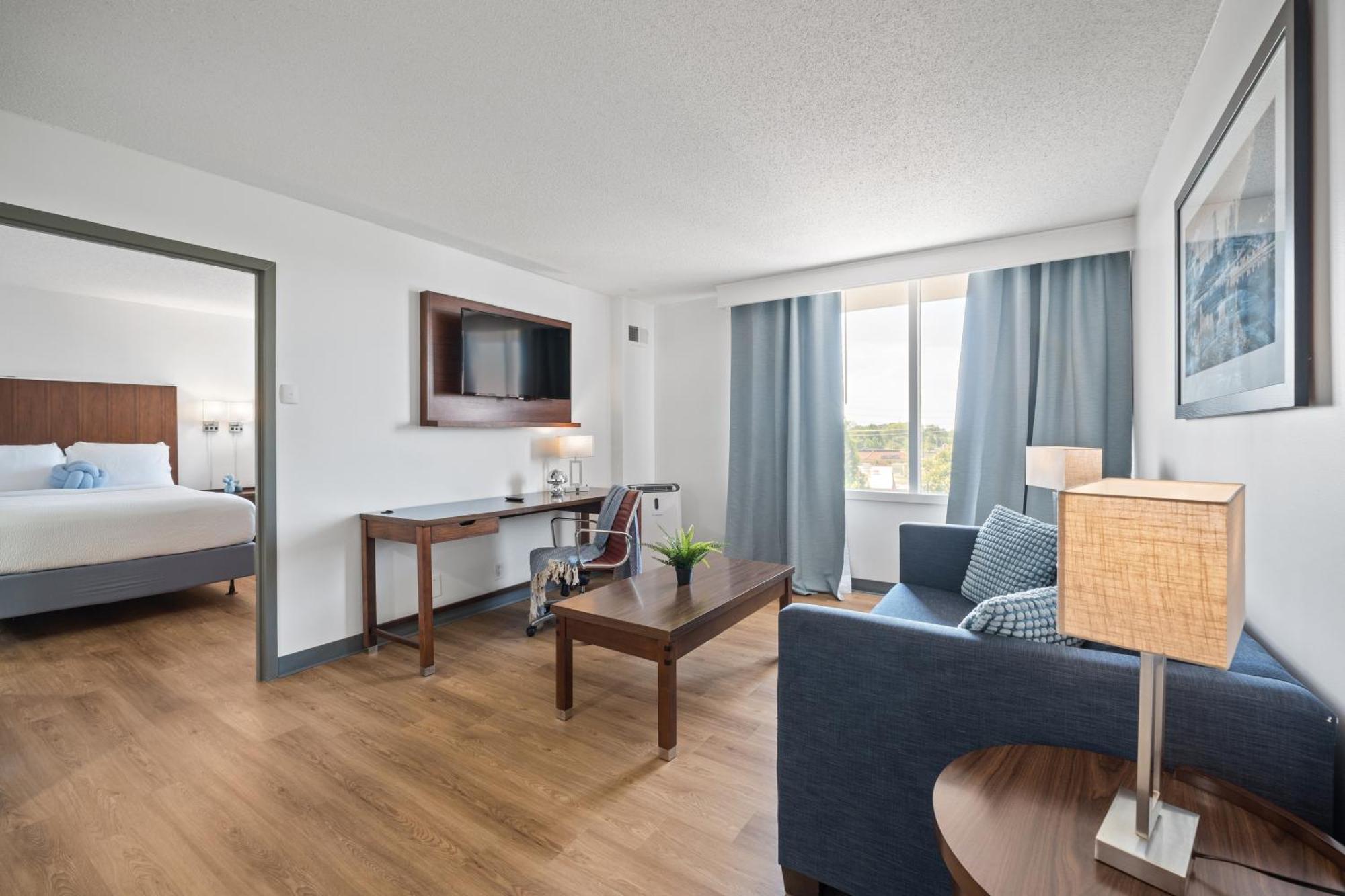 315 Loso Airport Aparthotel