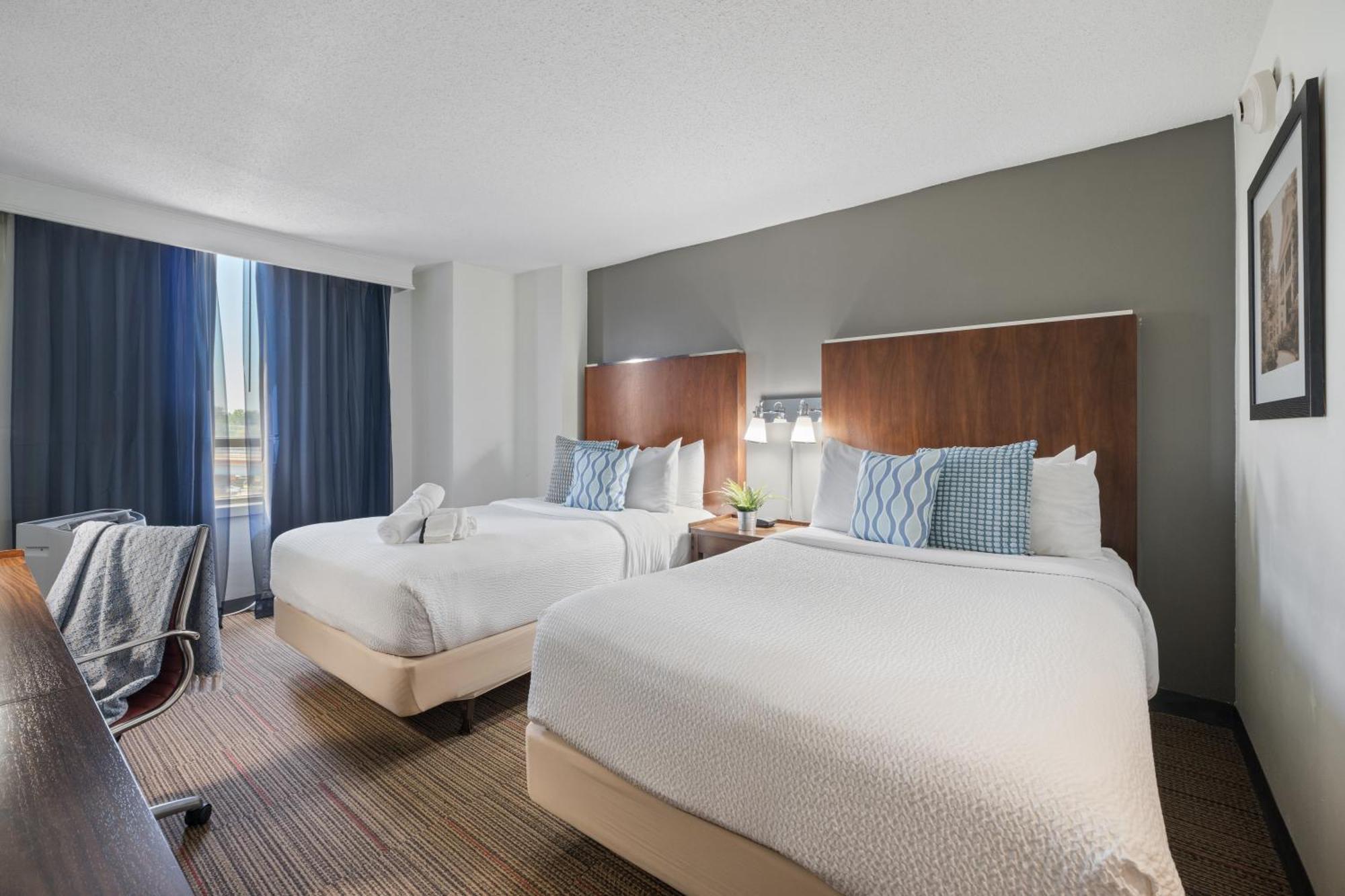 315 Loso Airport Aparthotel *