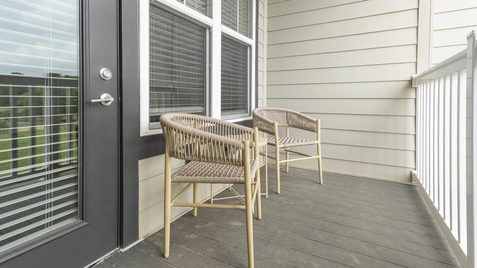 Landing At The Henry - 2 Bedrooms In Northwest Charlotte