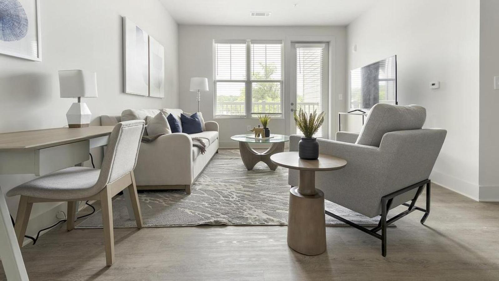 Apartment Landing At The Henry - 2 Bedrooms In Northwest *