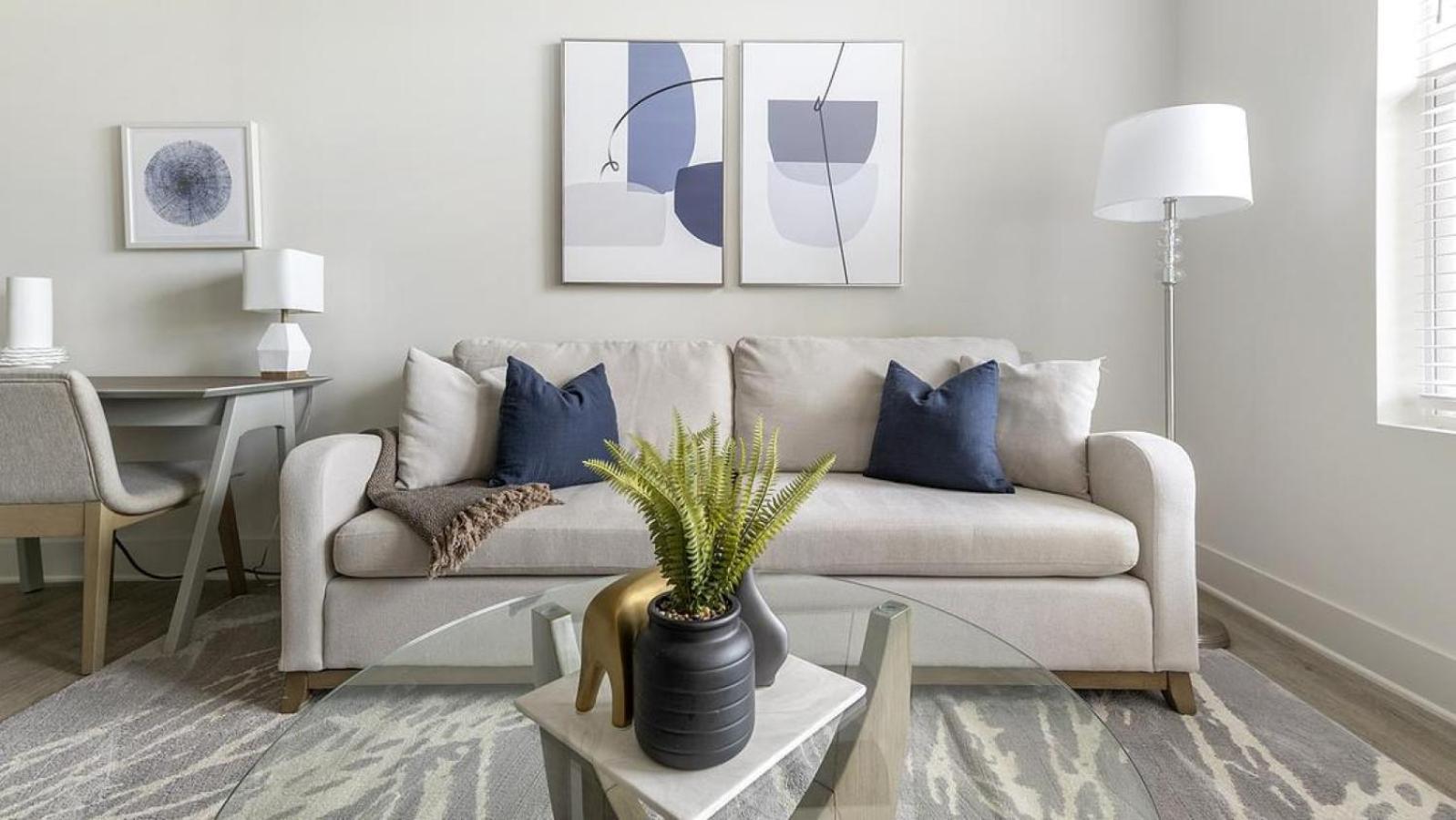 Landing At The Henry - 2 Bedrooms In Northwest Apartment