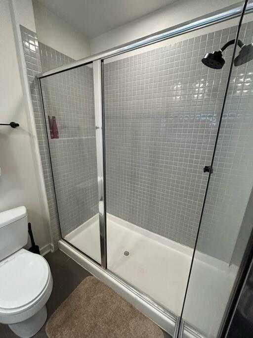 1 Bedroom Townhouse Studio In Uptown Apartment Charlotte