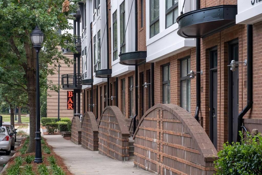 Apartment 1 Bedroom Townhouse Studio In Uptown Charlotte