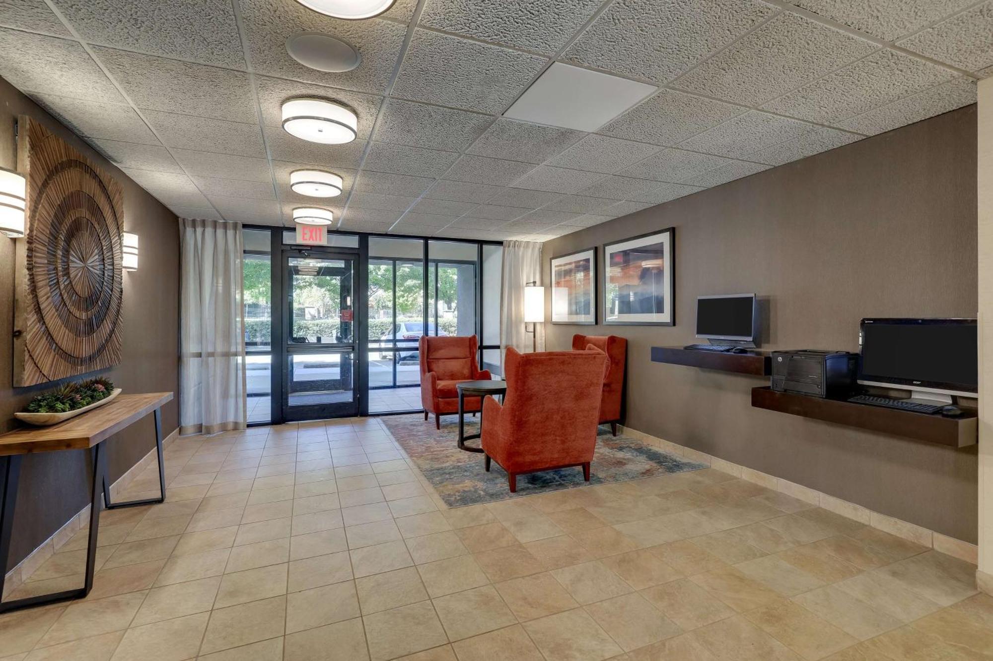 Hotel Drury & Place Charlotte