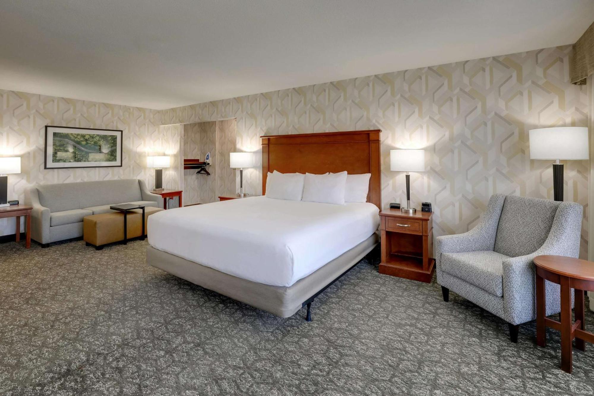 Drury & Place Hotel Charlotte