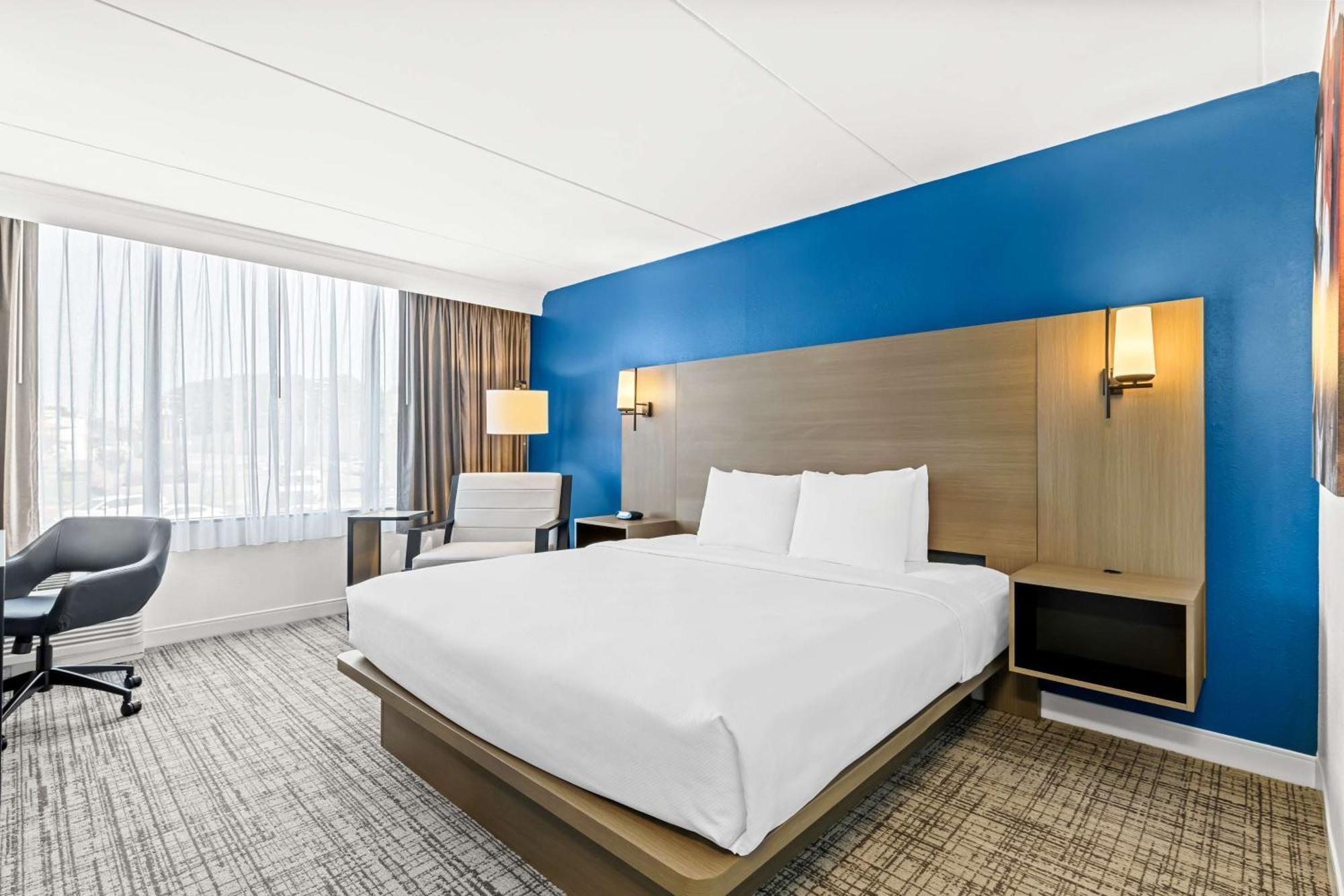 Hotel Western Lower South End