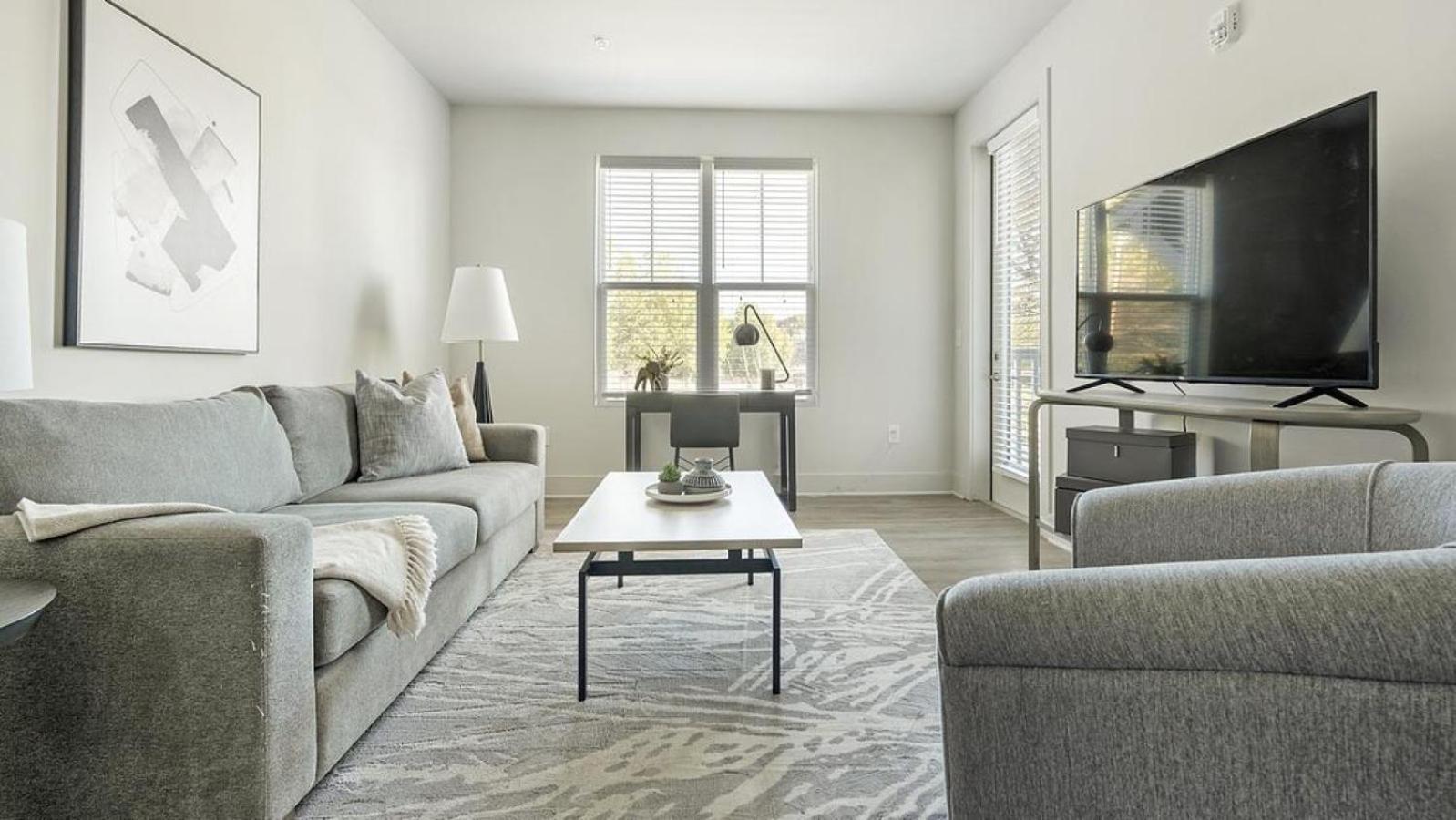 Apartment Landing At The Henry - 1 Bedroom In Northwest Charlotte