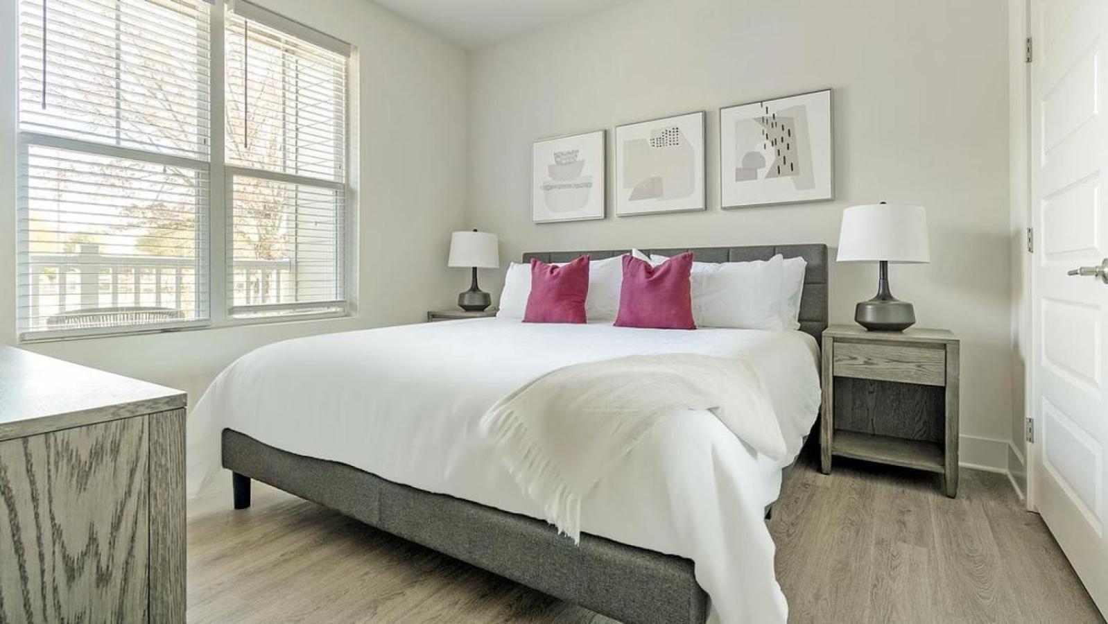 Landing At The Henry - 1 Bedroom In Northwest * Charlotte