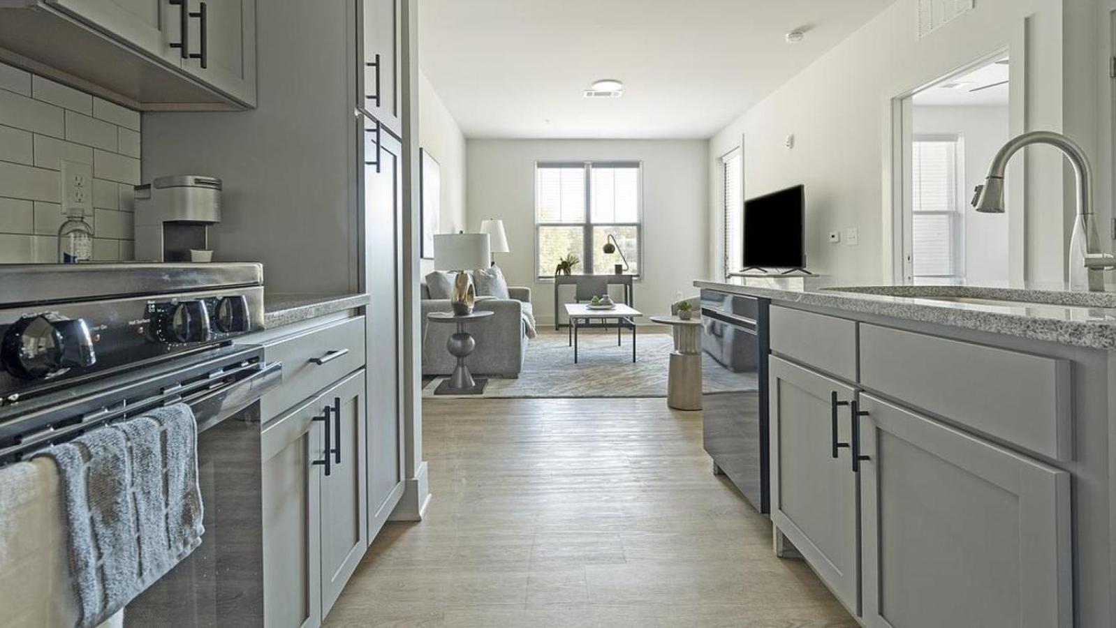 Landing At The Henry - 1 Bedroom In Northwest