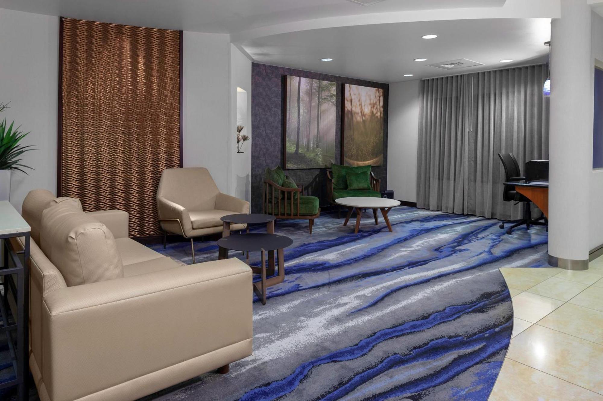 Fairfield & By Marriott Matthews Hotel 3*