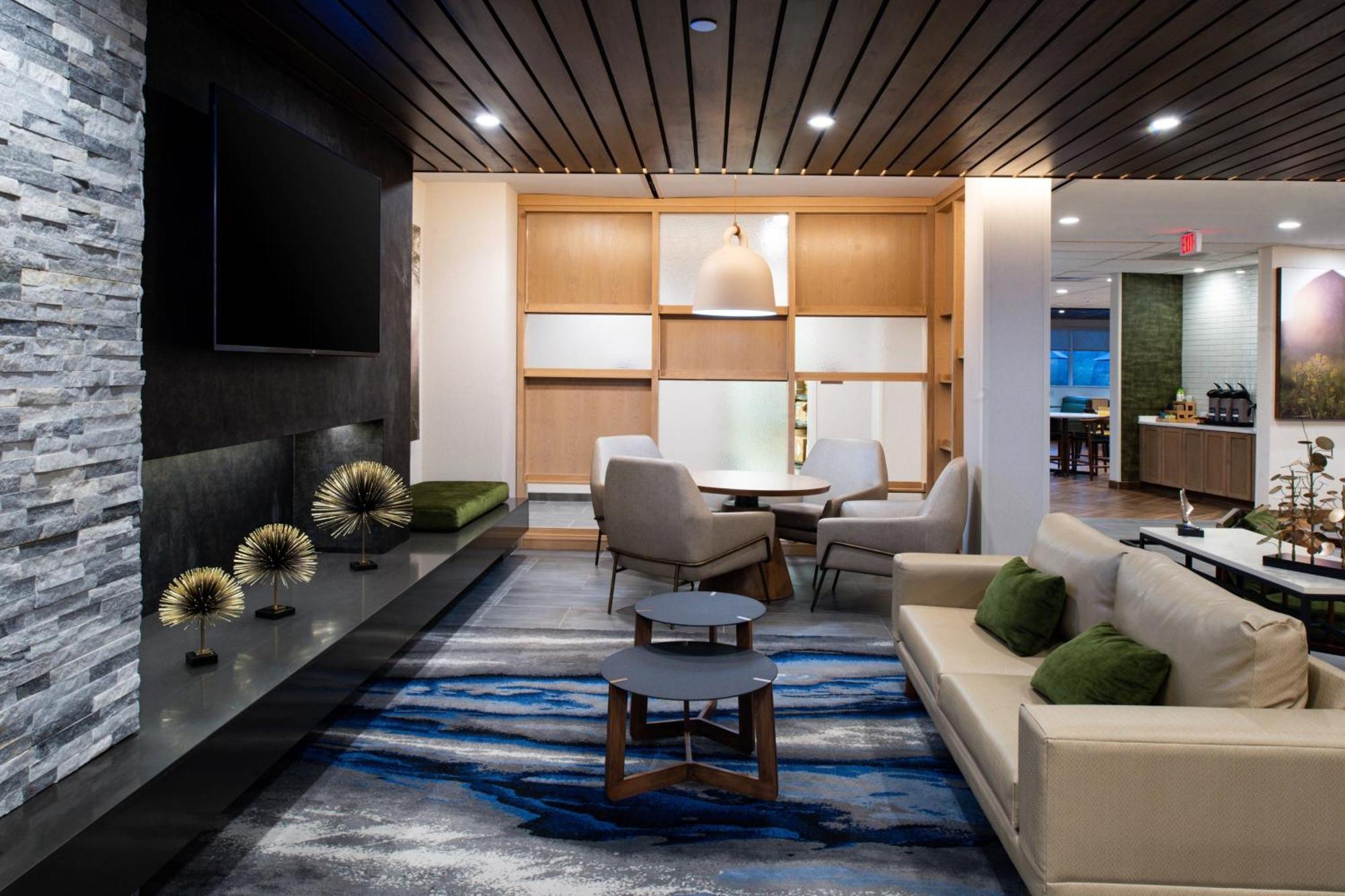 Hotel Fairfield & By Marriott Research Park