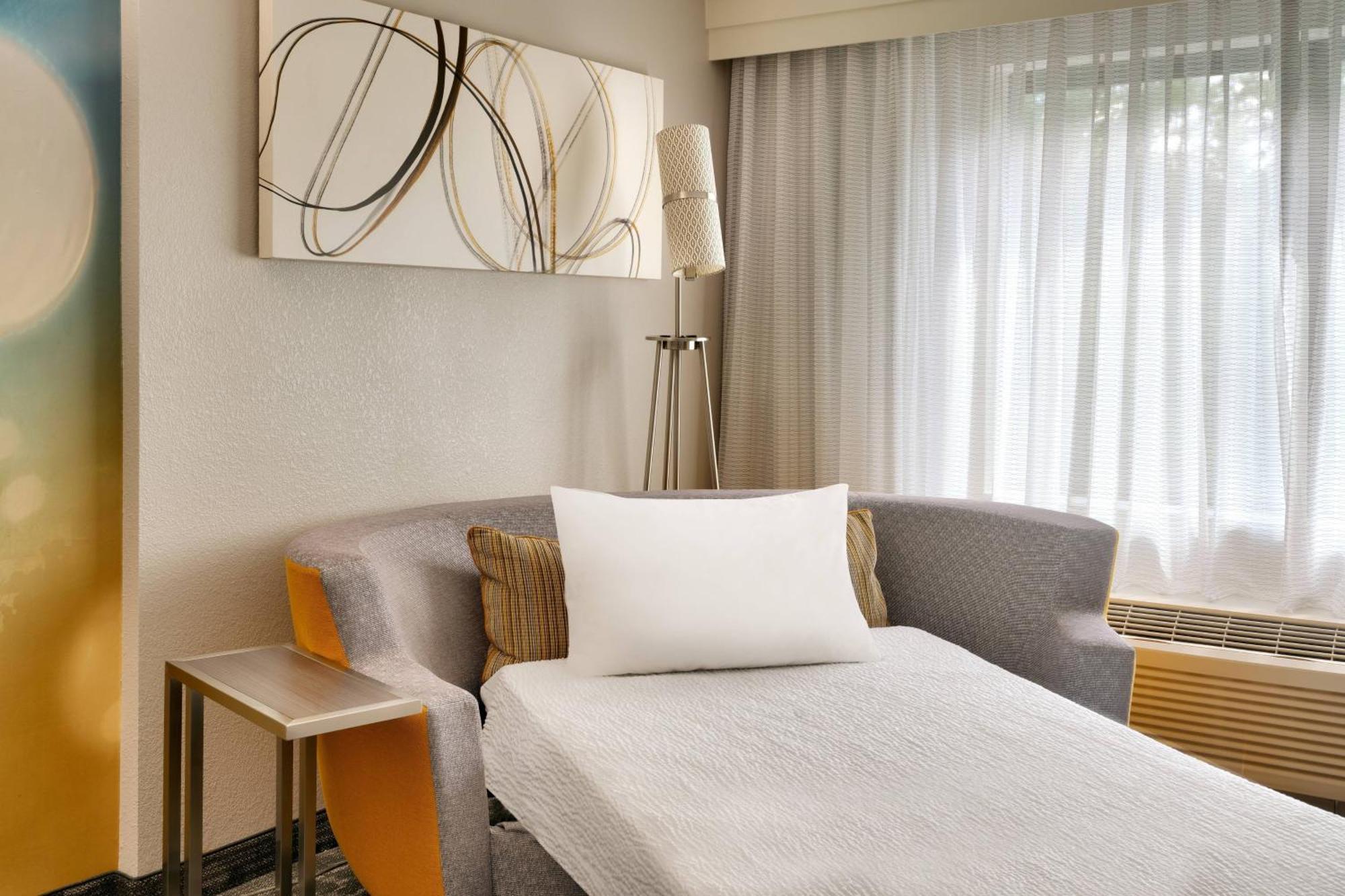 Hotel Courtyard By Marriott Airport Loso Charlotte