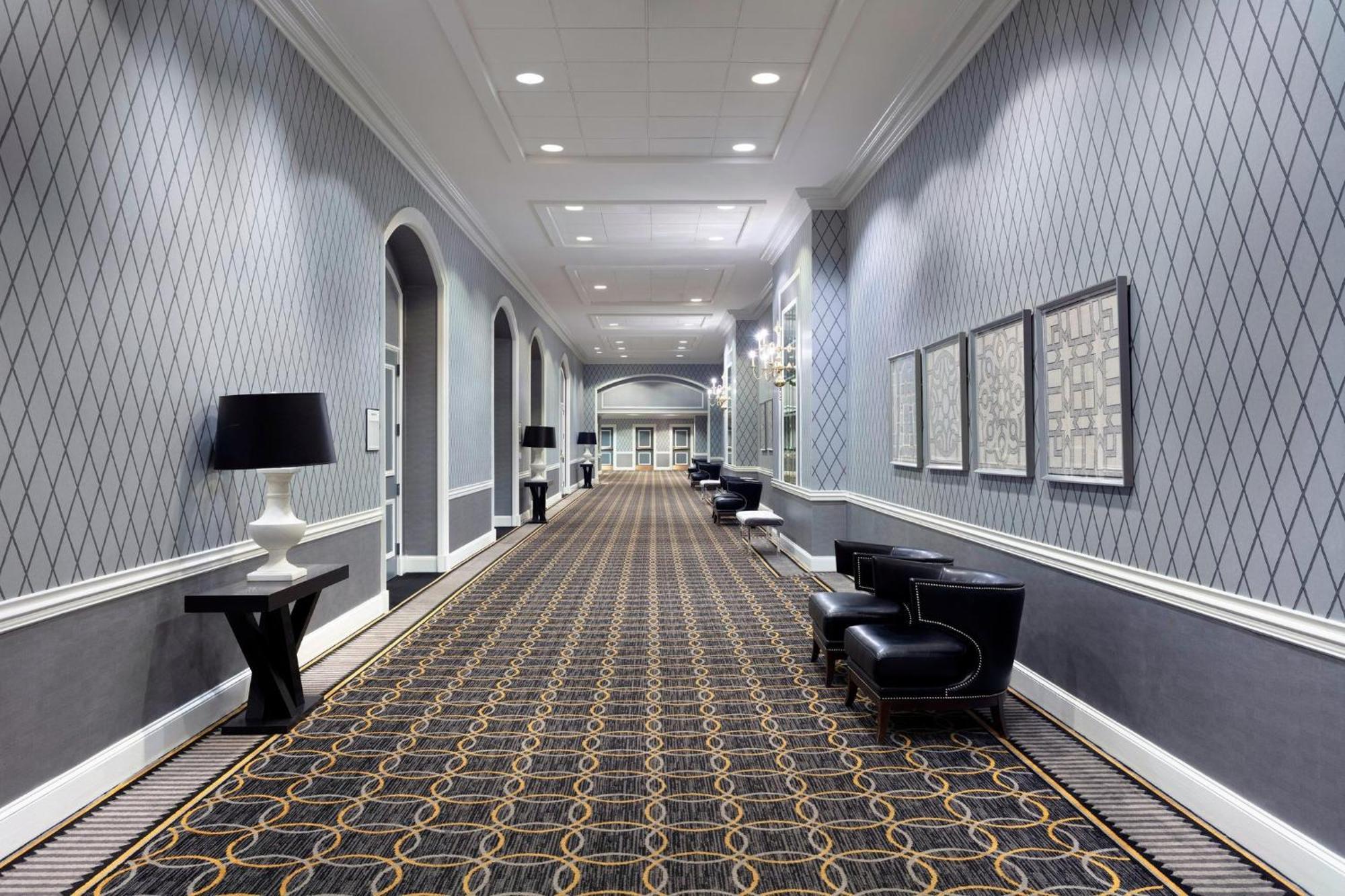 Sheraton 4* Charlotte