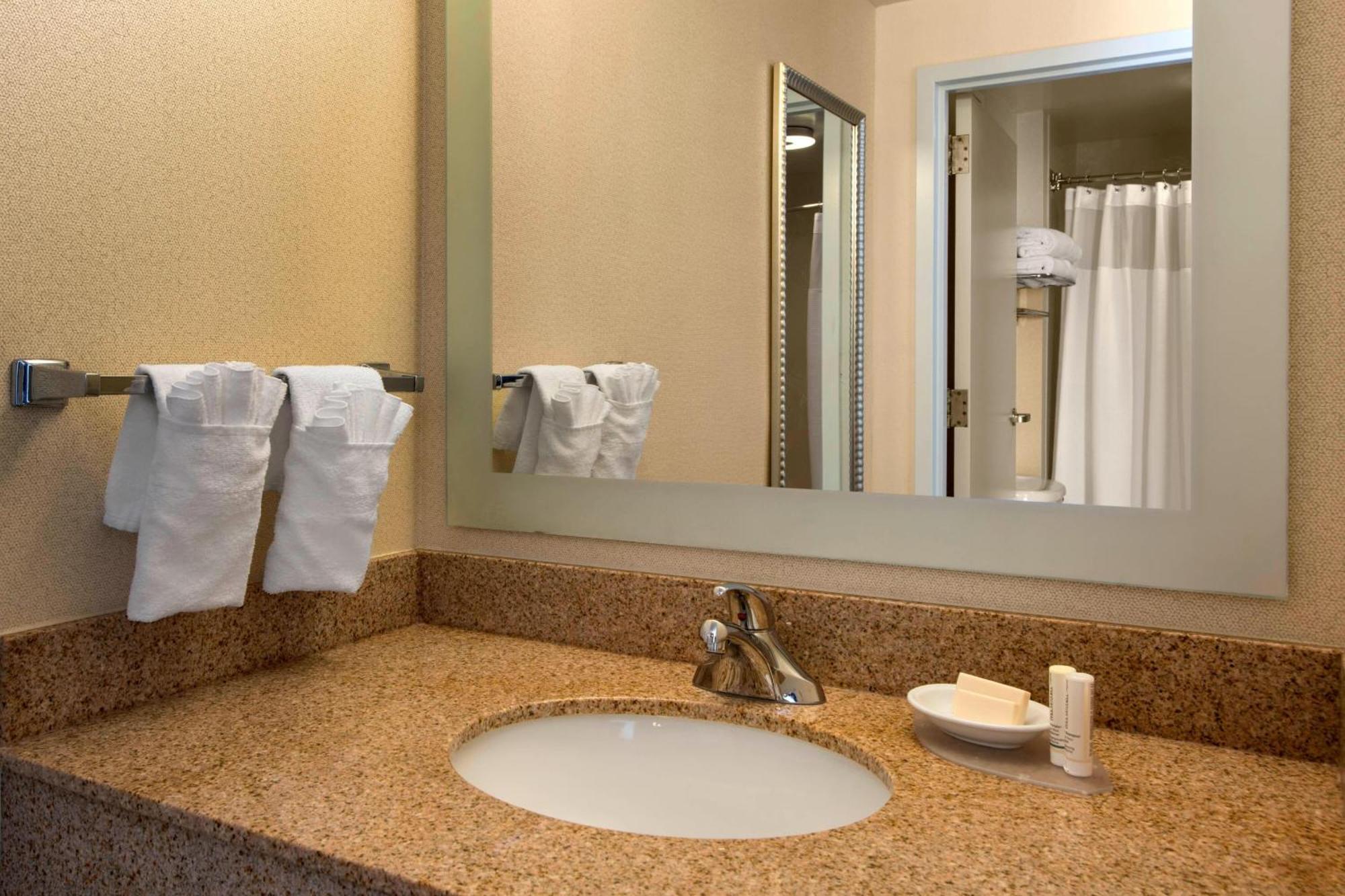 Hotel Springhill By Marriott Airport Charlotte